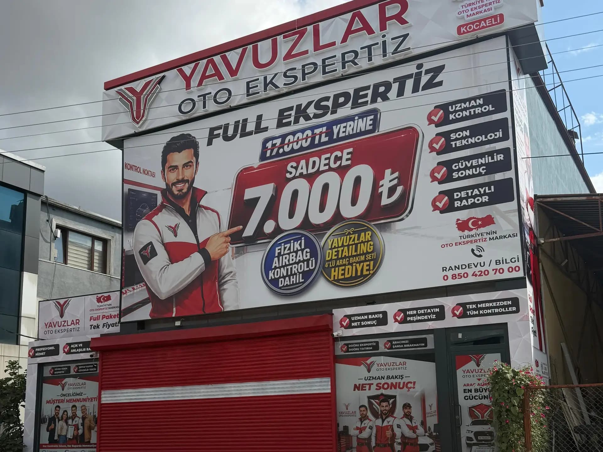 Kocaeli Başiskele Oto Ekspertiz — istasyon dış cephe ve tabela